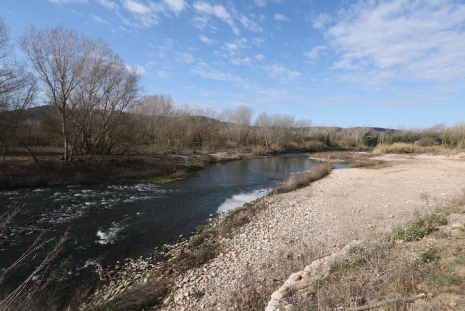 Сельра: остров Сальзас и аэродром